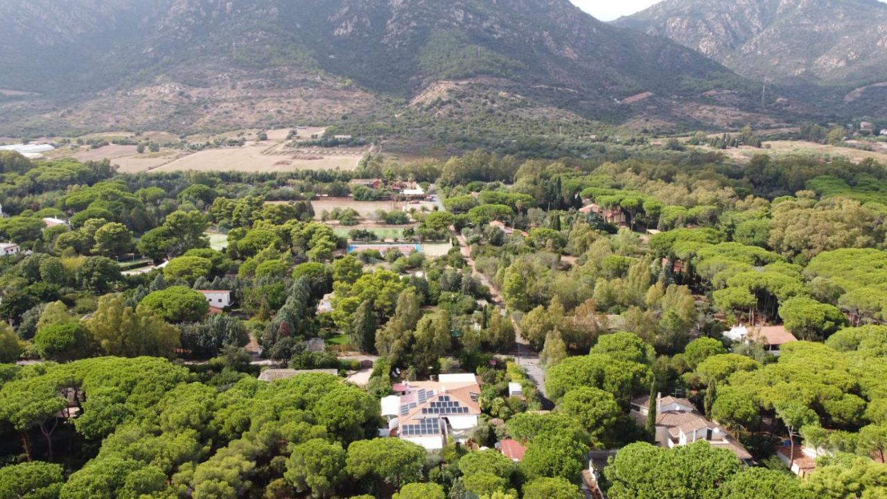 Villa Jungle House - Pineta Is Morus à Santa Margherita di Pula Extérieur photo